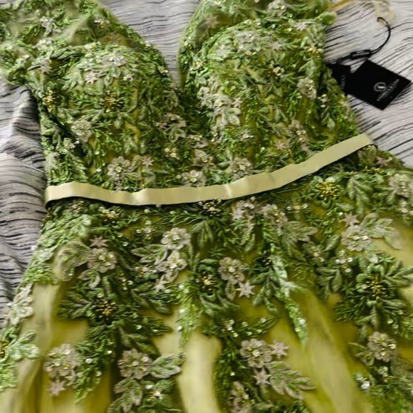 ANDREA & LEO A0984S - Picture 6 of 9